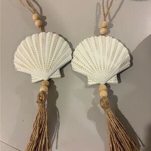 White Seashell Wall Hanging Decor